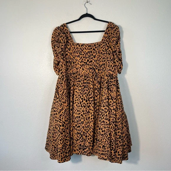 NWT Betsey Johnson x Torrid Mini Puff Sleeve Skater Dress Animal Print Size 3X - Picture 6 of 10
